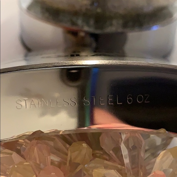 BRAND NEW CHIC FLASK FOR GIRL 👧 WITH CLASS - Picture 4 of 5